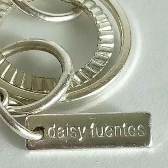 Daisy Fuentes Womens Silver Tone Link Chain Necklace Textured Long Bold 17.5” - Picture 4 of 10